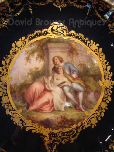 Meissen reticulated plate with Watteau scene